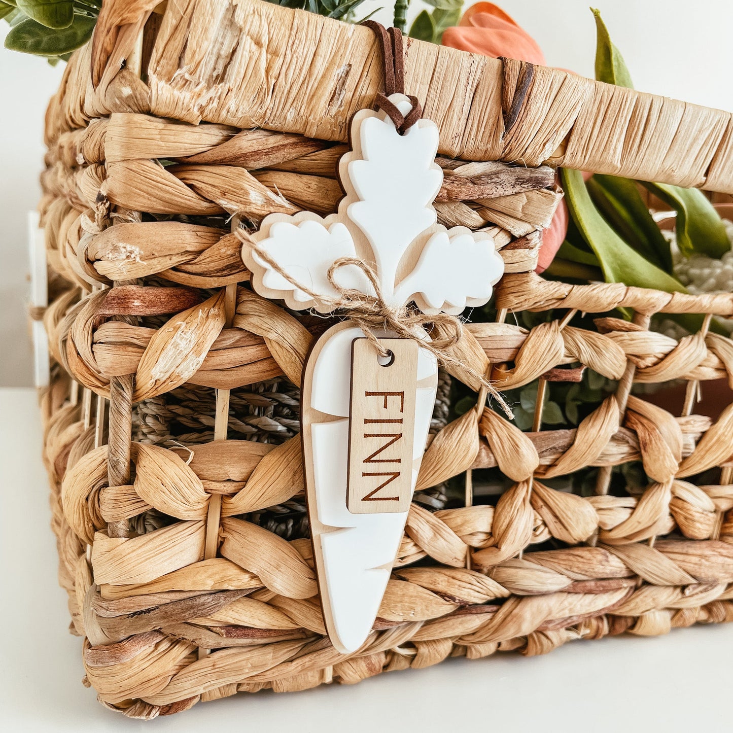 White Carrot Tag